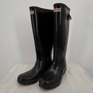 Hunter Tall Gloss Black Rain Boots, Size 7, Work Boots Equestrian Farm Chore